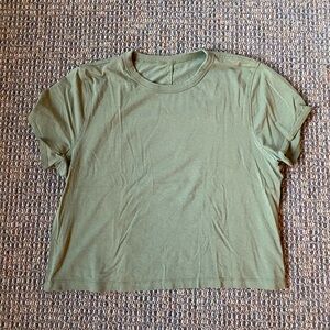 Lululemon Classic Fit Cotton Blend Tshirt